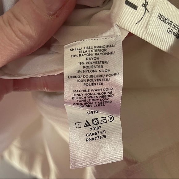 NWT Ann Taylor Metallic shimmer Puff Sleeve Dress size 8p Lined - Picture 8 of 9